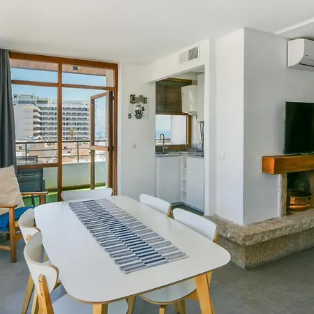 La Nogalera Apartment *